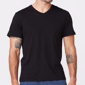 Like New Men’s Black Tee